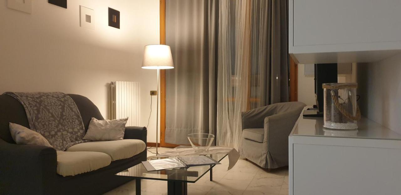 Magenta Comfort Apartment Exterior foto